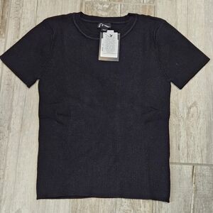 Ribbed Short Sleeve Top